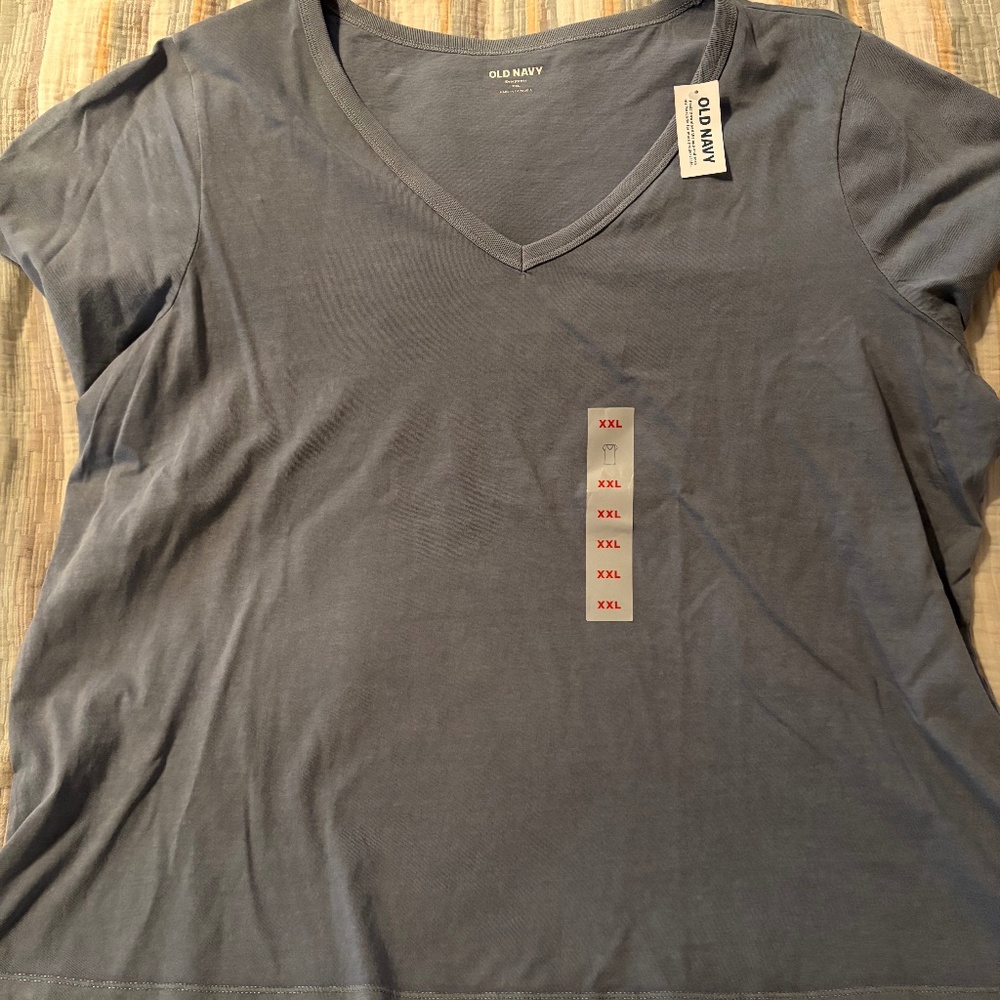 Old Navy Grey V-Neck Tee — Women’s XXL, Short Sleeve, Everyday Top